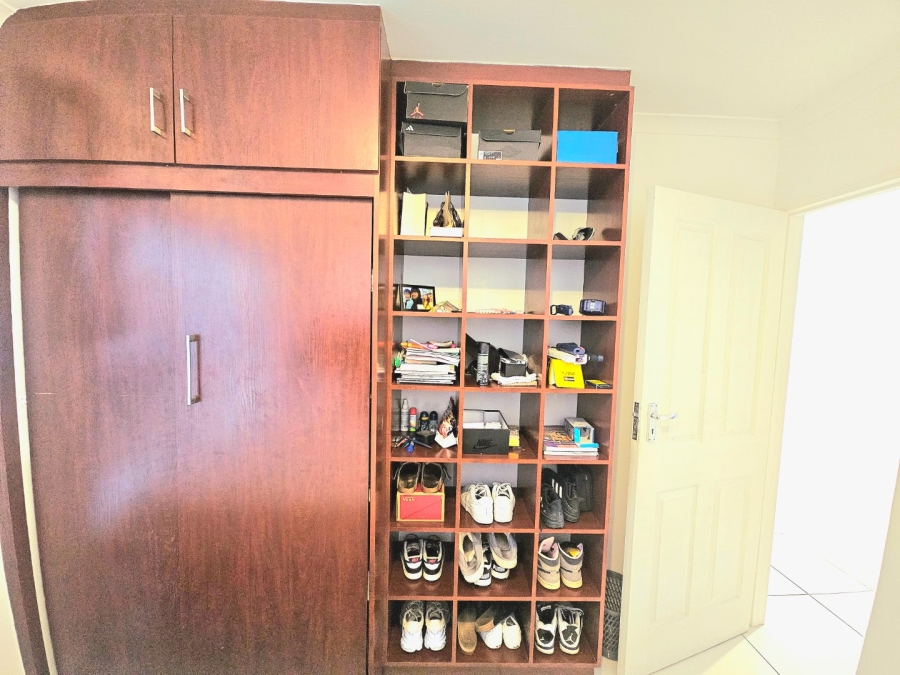 4 Bedroom Property for Sale in Marina Da Gama Western Cape